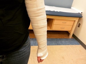 9C5A7E65-596C-4743-B9B5-B7169A3AA26D